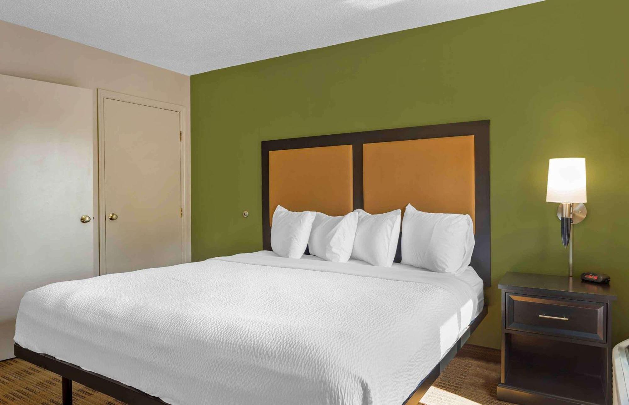 Extended America - - Metro Hotel Austin